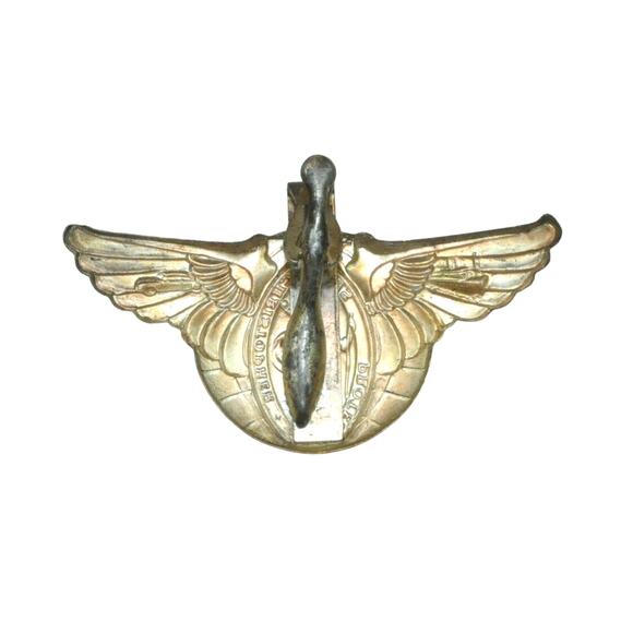 Vintage Saint Christopher Protect US Metal Visor Lapel Clip 3" wide x 1.75" high - Picture 4 of 7